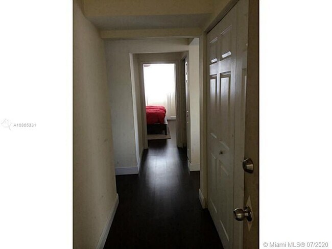 Foto del edificio - 720 Collins Ave