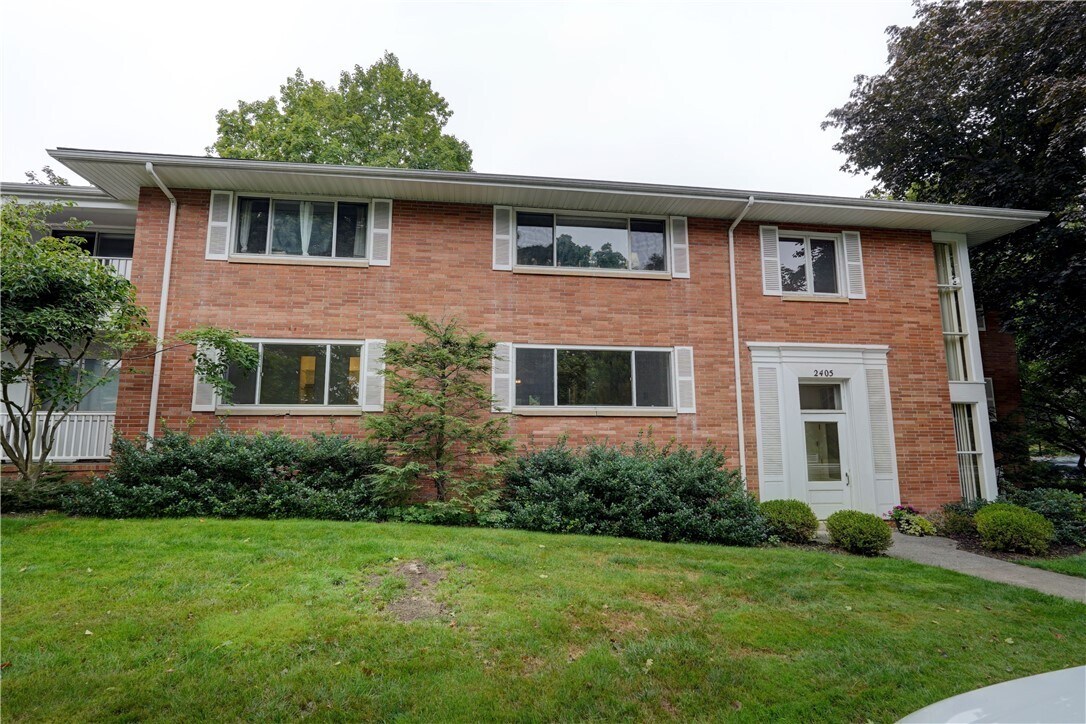 Foto principal - 2405 East Ave