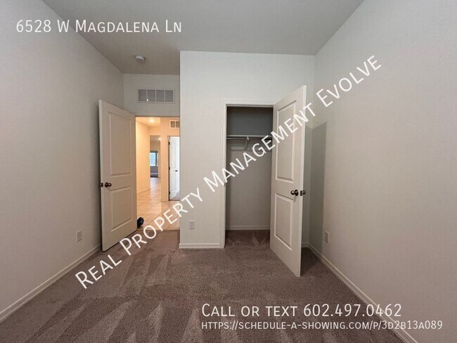 Building Photo - 6528 W Magdalena Ln