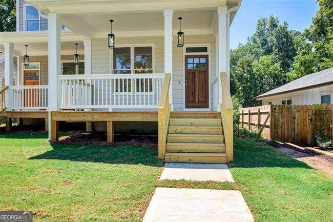 Building Photo - 1240 Oakland Terrace SW