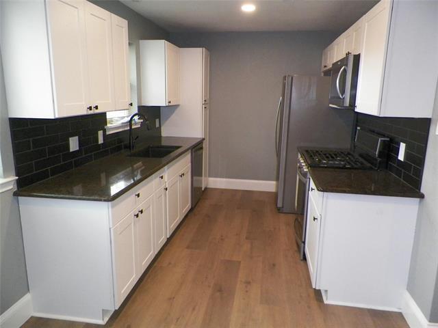 Foto del edificio - 5524 Topper Ct