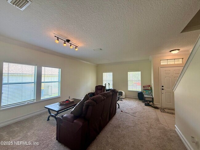 Foto del edificio - 1644 Hammock Grove Ln