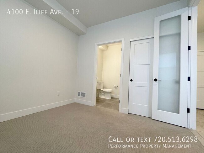Building Photo - 4100 E Iliff Ave