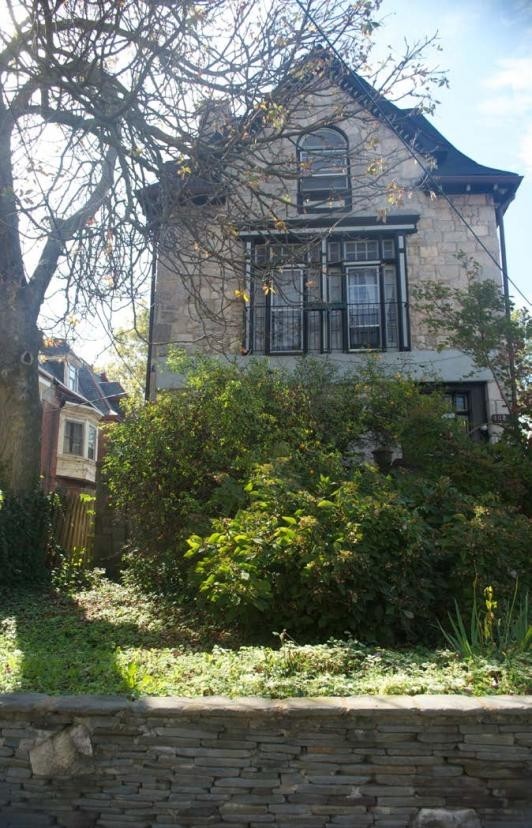 Primary Photo - 1022 S 47th St