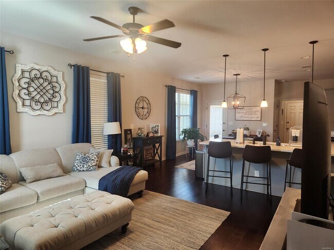 Foto del edificio - 182 Grand Park Dr