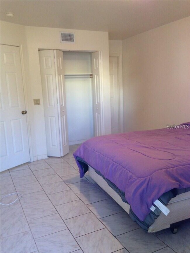 Foto del edificio - 1st floor condo in the Beulah condo complex.