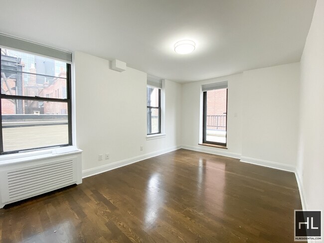 Foto del edificio - WEST 58 STREET