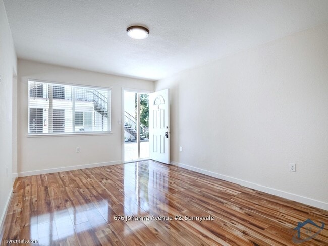 Building Photo - 676 Johanna Ave