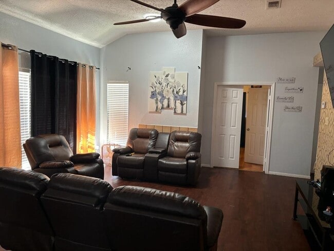 Building Photo - 7210 Caddo Lake Ln