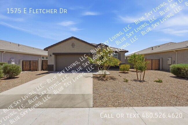 Foto del edificio - 1575 E Fletcher Dr