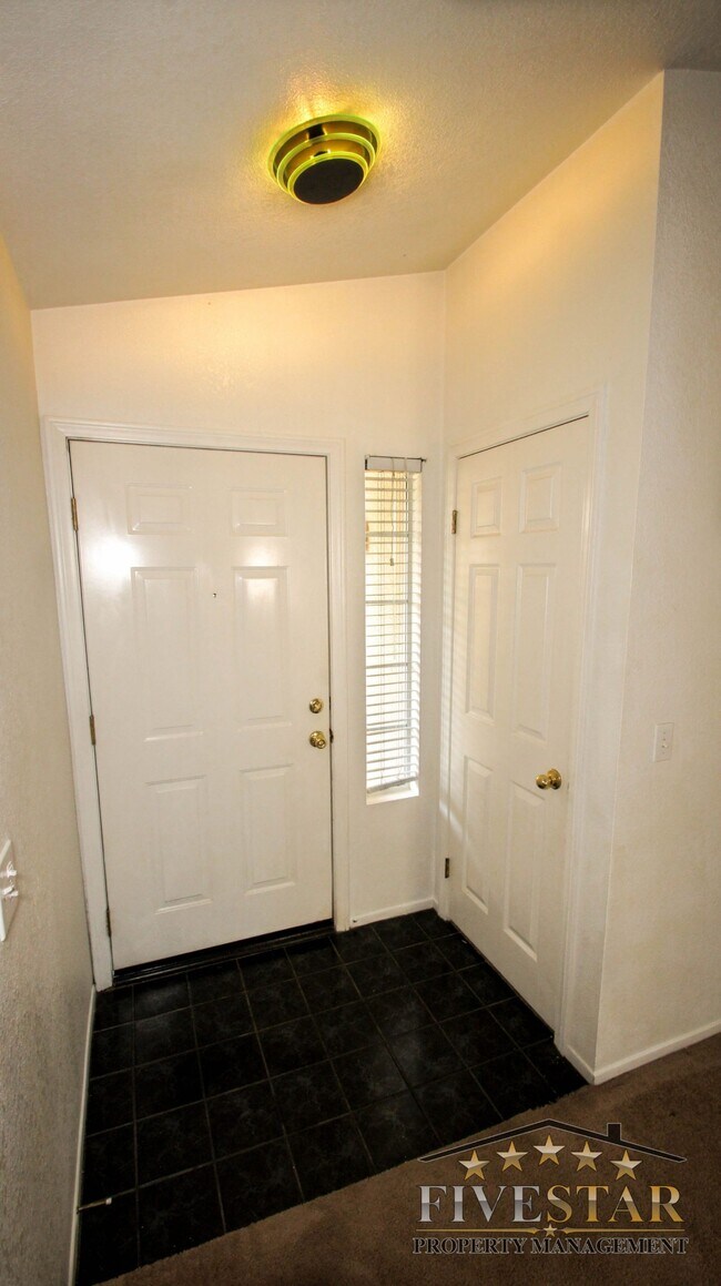 Building Photo - 7413 Stone Breakers Ave