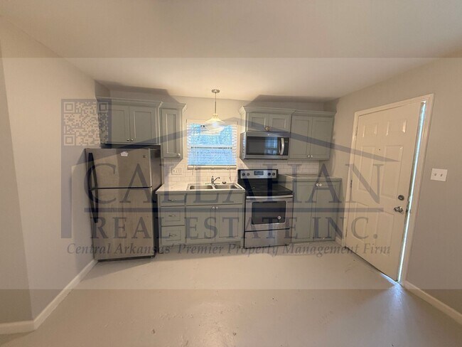 Building Photo - Park Hill Efficiency