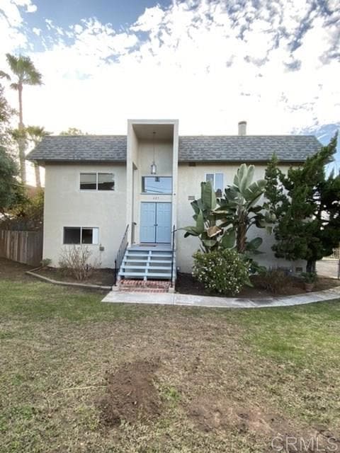 Building Photo - 627 N Rios Ave
