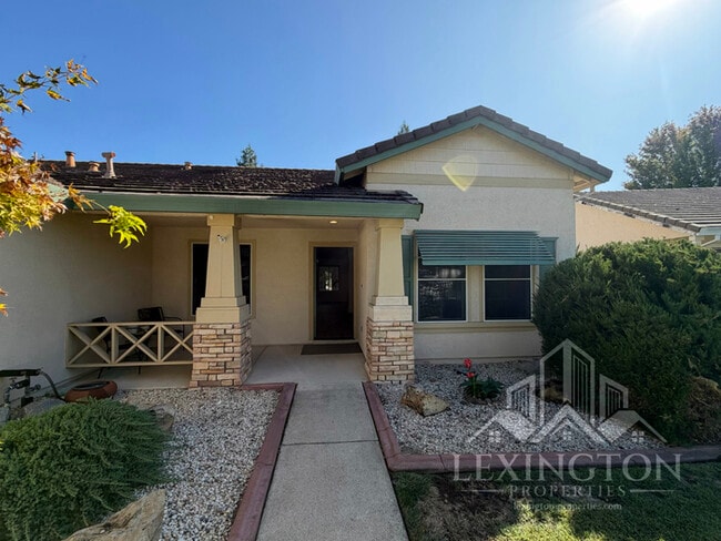 Building Photo - Pristine, single-story, 3bd/2ba, Home in Cameron Park!