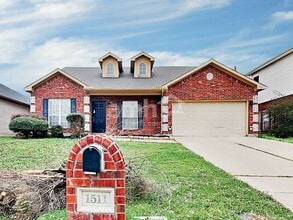 Building Photo - 1511 Cheyenne Trl