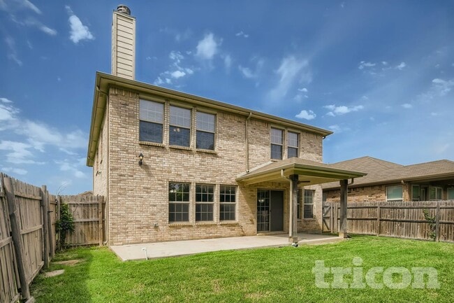 Building Photo - 5281 Placid Dr