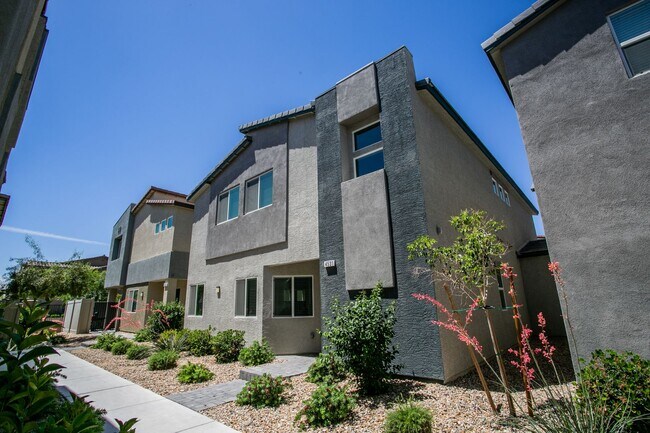 Foto del edificio - Beautiful Home in Valley Vista Available S...