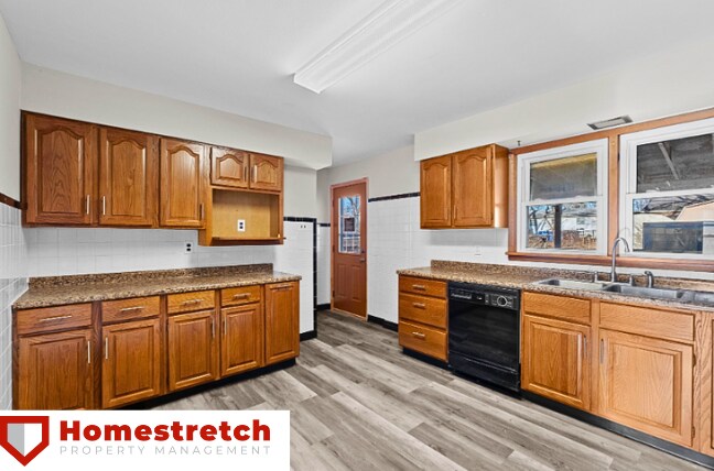 Building Photo - 169 Bascom Dr