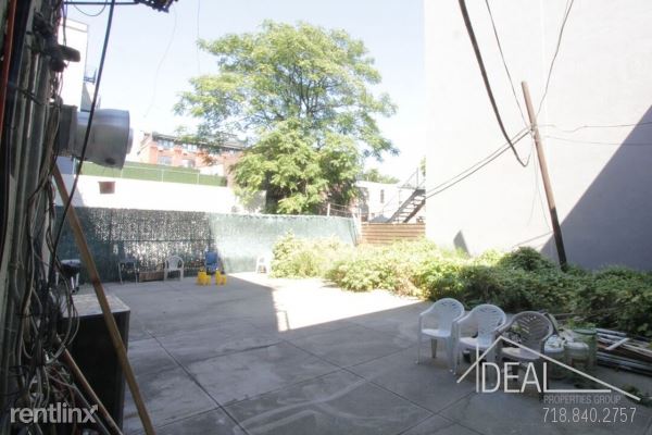 Foto principal - 920 Broadway