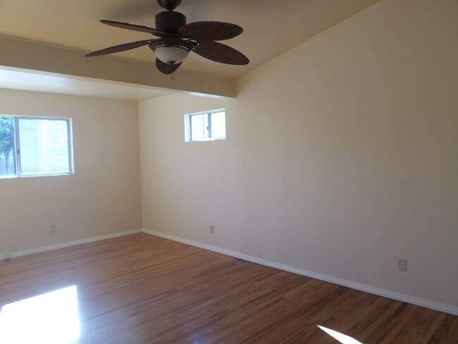 Foto del edificio - 3 bedroom Home in College Area Near SDSU!!