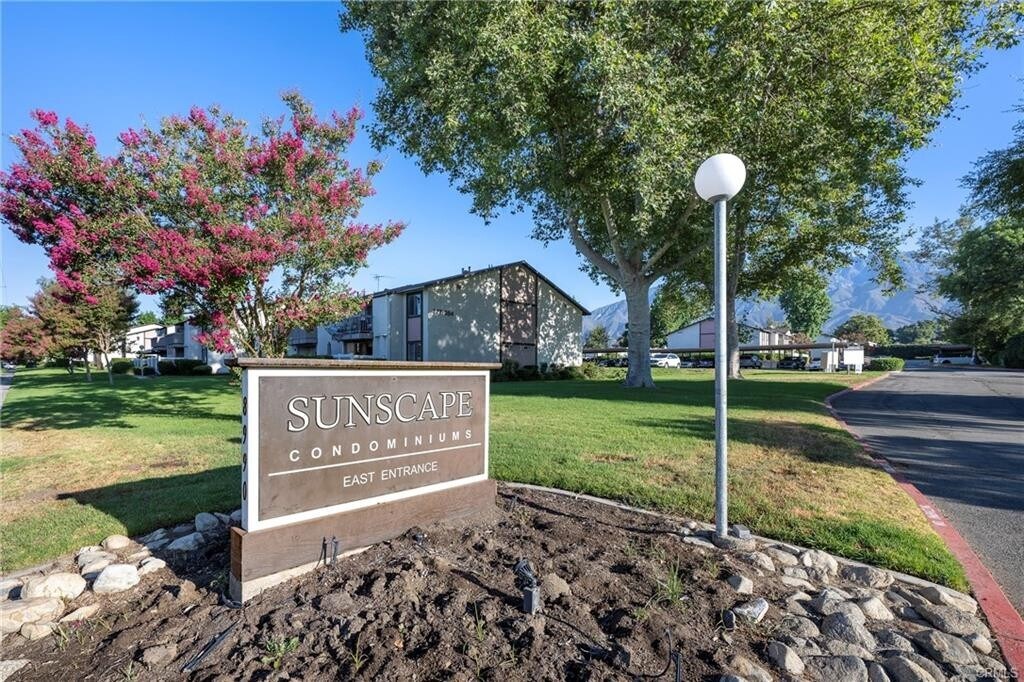 Foto principal - 8990 19th St