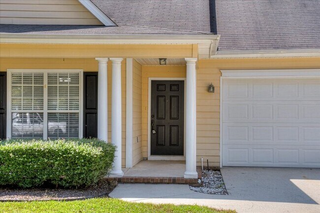 Building Photo - 358 Sandleton Way