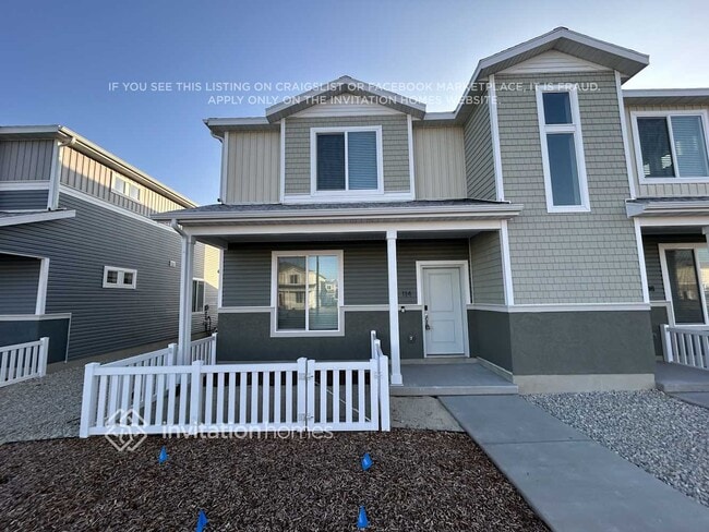 Building Photo - 114 N Riverside Dr