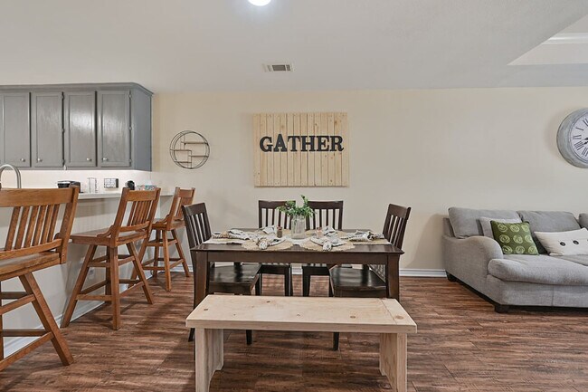 Foto del edificio - 2015 Colgate Dr