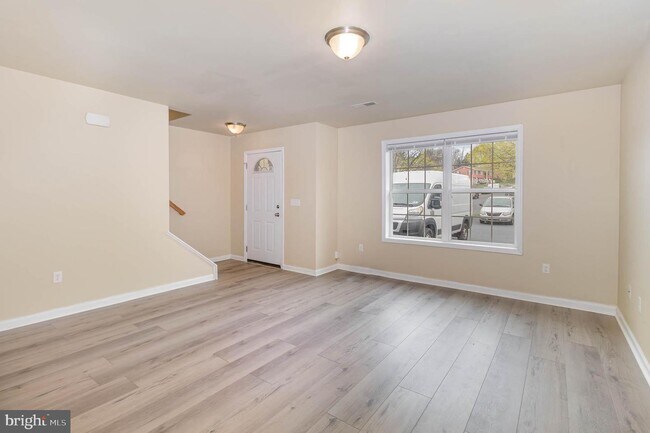 Foto del edificio - 2098 Market St Ext