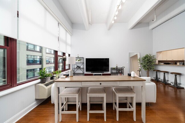 Foto del edificio - 1500 Hudson St