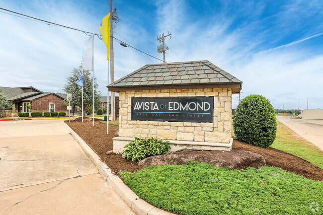 Building Photo - Avista of Edmond