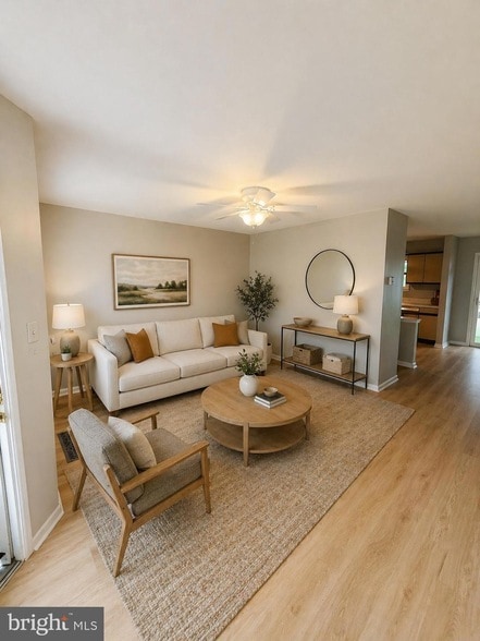 Photo - 614 Fraley St Townhome