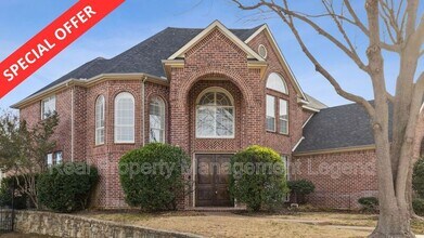 Building Photo - 5004 Seville Ln