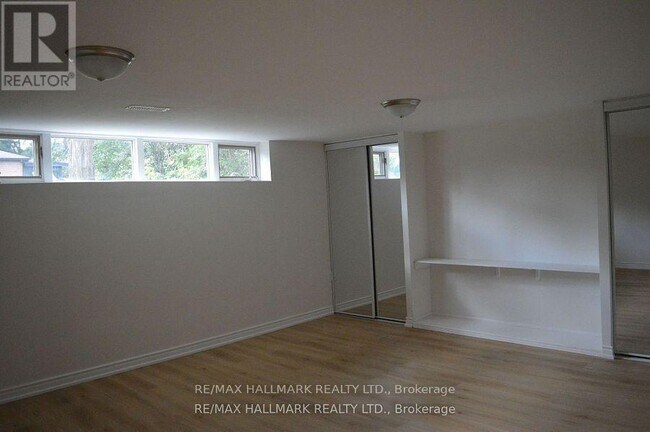 Building Photo - 10 Johnson Rd