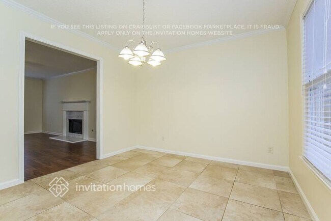 Building Photo - 175 Park Meadows Dr SW