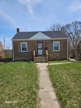 Building Photo - 2259 Pennsylvania St