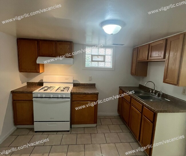 Foto del edificio - 1677 W 14th Ave