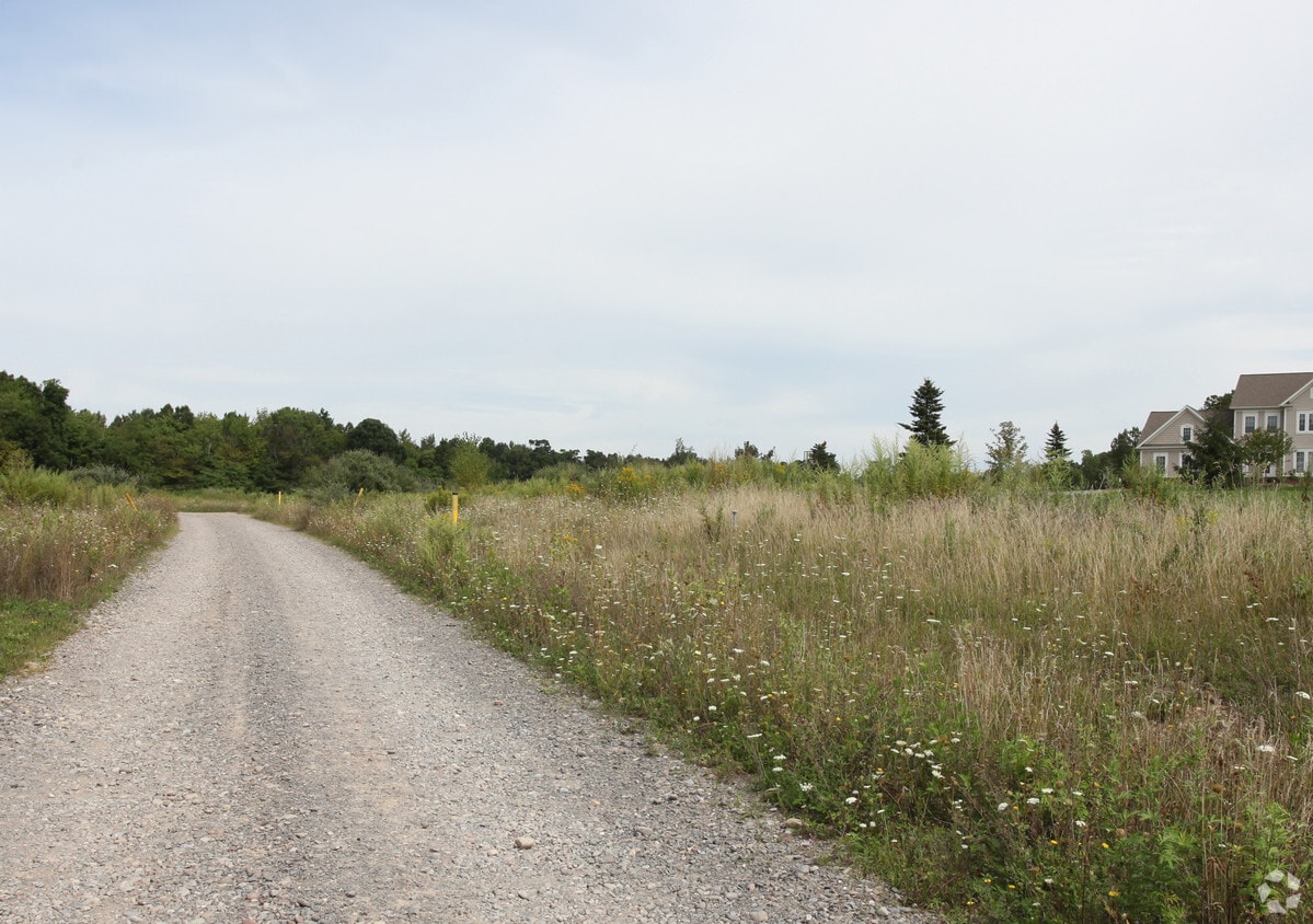 3252 Neuchatel, Fairport, NY 14450 Apartments in Fairport, NY