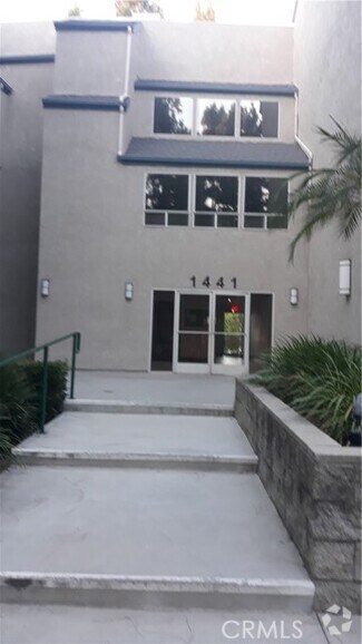 Building Photo - 1441 Brett Pl