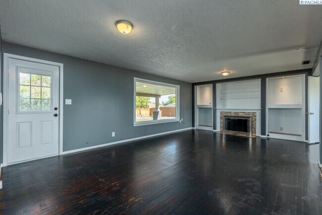 Foto del edificio - Comfort and Convenience in the Heart of Ke...
