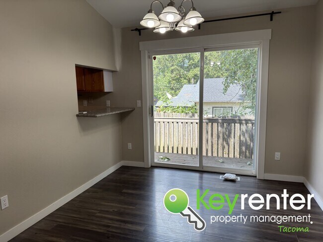 Building Photo - Gorgeous 3Bed/2Bath Tacoma Gem!