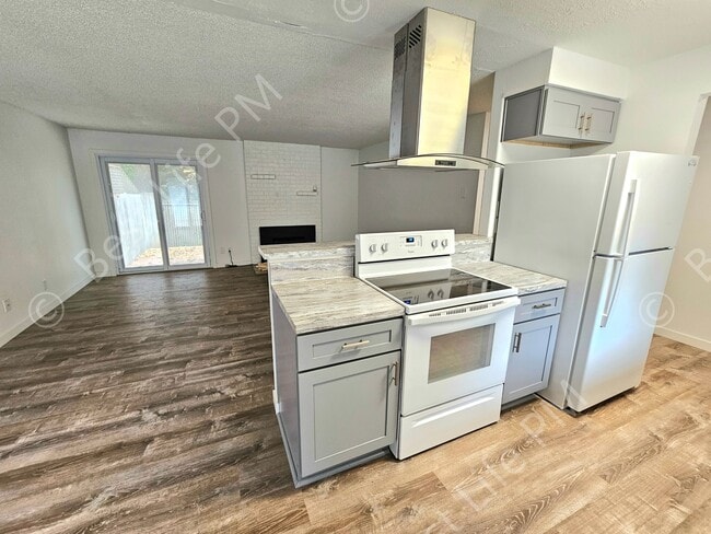 Foto del edificio - 2112 NE 33rd St