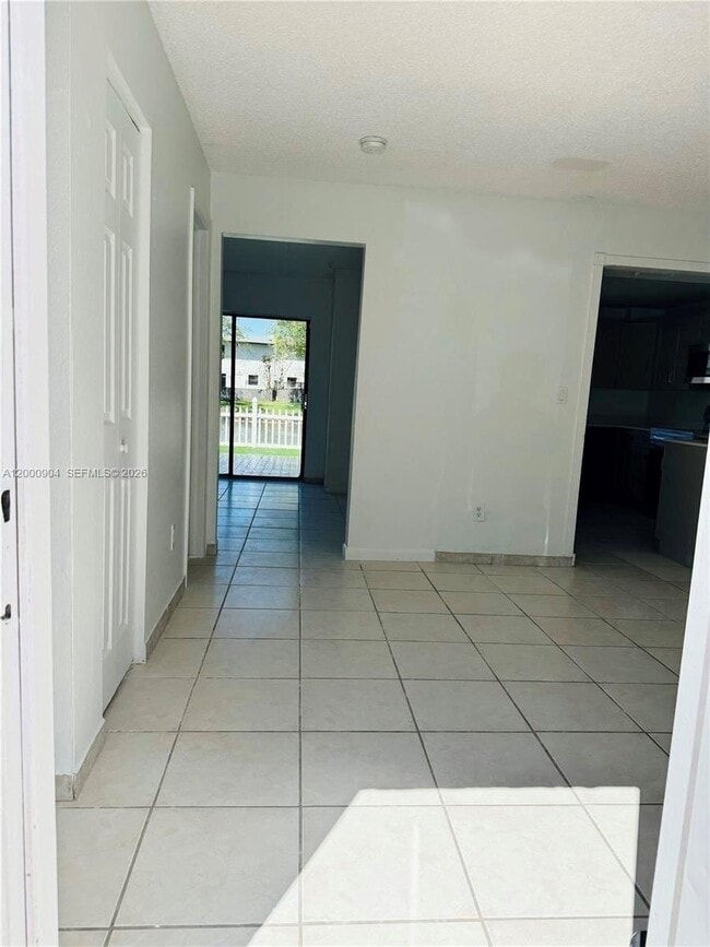 Building Photo - 6970 SW 110th Pl