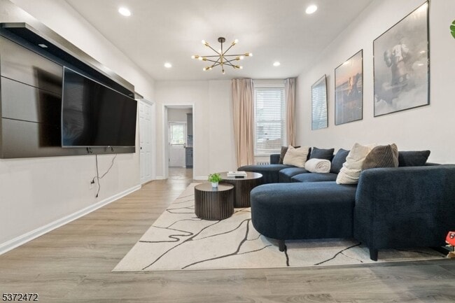 Photo - 39 Emmet St Townhome