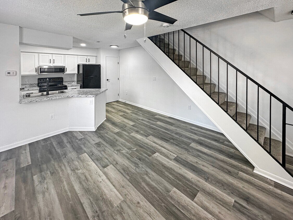 Hickory Creek Apartments in Columbus, OH