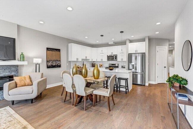 Foto del edificio - 2817 N 75th Ave