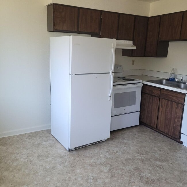 Building Photo - Goeco, Inc-PM-018-0013-533-535