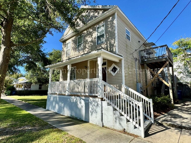 Building Photo - 921 N 5th Ave