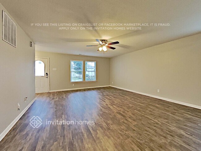 Foto del edificio - 331 Settlers Ridge Dr