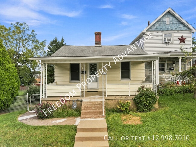 Building Photo - 945 Fayette St